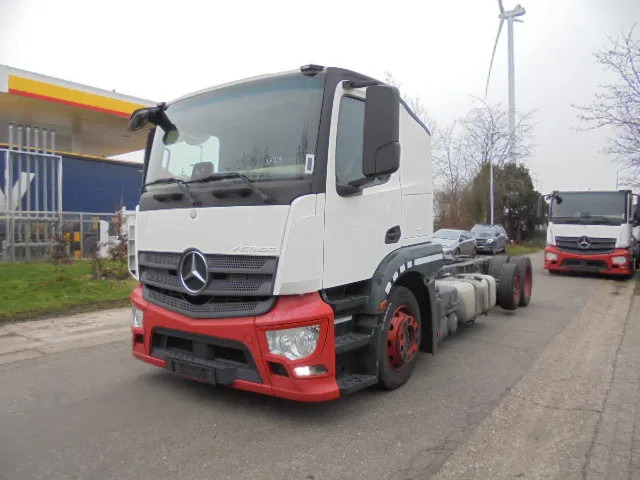 Mercedes-Benz Actros 2340 LL - Biltransportbil lastbil: bild 2 Mercedes-Benz Actros 2340 LL - Biltransportbil lastbil: bild 2