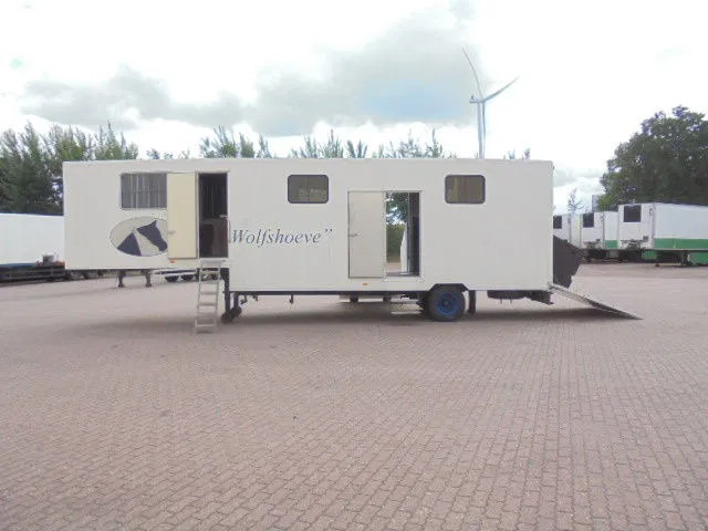 Netam ONCZ 16/108 002 NL KENTEKEN - Djurtransport semitrailer: bild 2 Netam ONCZ 16/108 002 NL KENTEKEN - Djurtransport semitrailer: bild 2