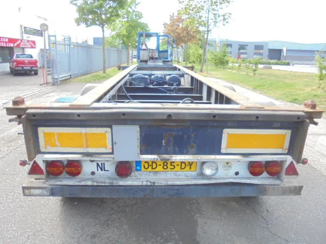 Renders ROC 12.18 20FT - Containerbil/ Växelflak semitrailer: bild 5 Renders ROC 12.18 20FT - Containerbil/ Växelflak semitrailer: bild 5