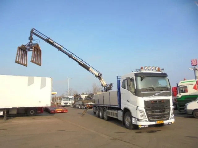Volvo FH FH 460 8X2 - Flakbil, Kranbil: bild 3 Volvo FH FH 460 8X2 - Flakbil, Kranbil: bild 3