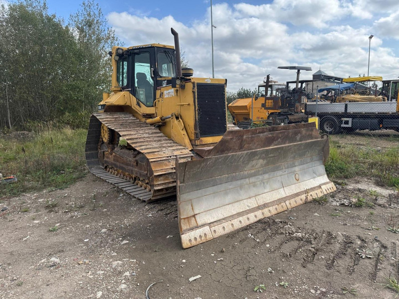 Caterpillar D6M - Bulldozer: bild 2 Caterpillar D6M - Bulldozer: bild 2