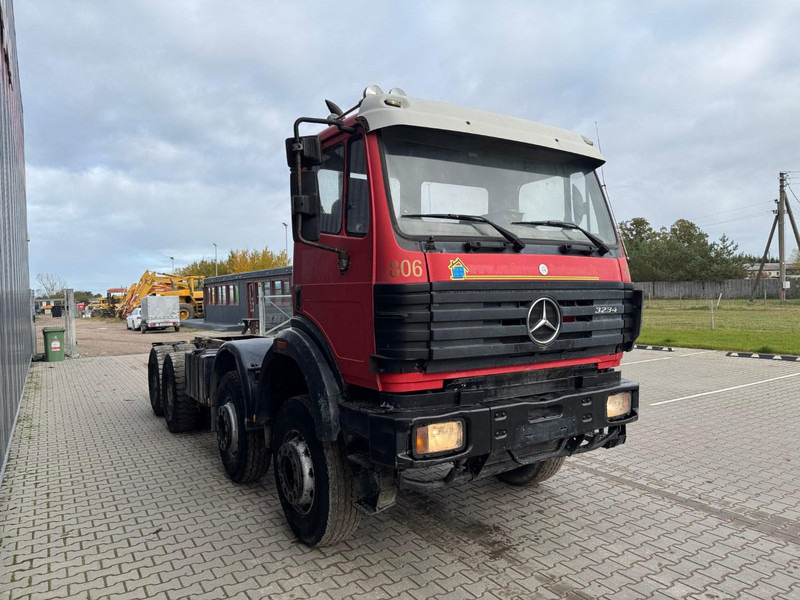 Mercedes-Benz 3234 - Chassi lastbil: bild 2 Mercedes-Benz 3234 - Chassi lastbil: bild 2