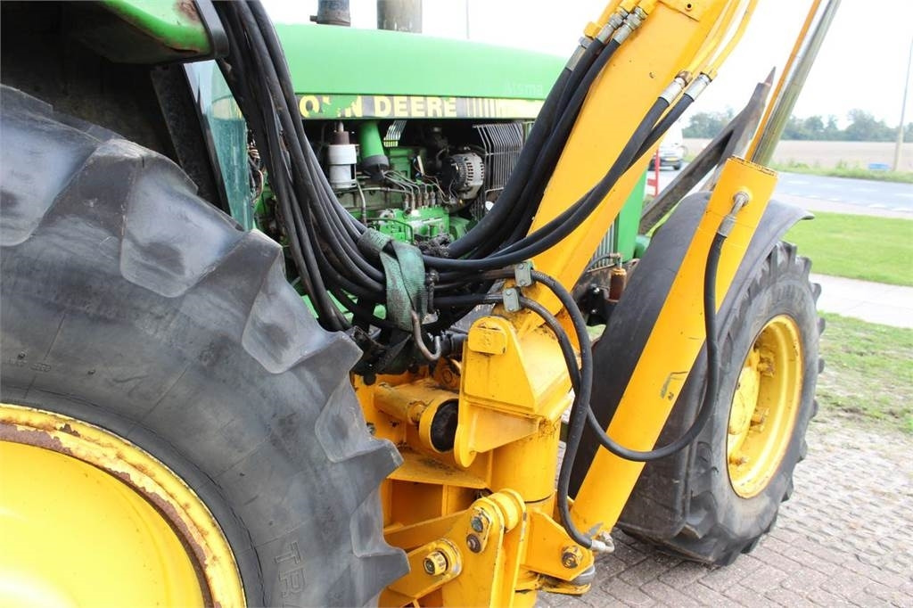 John Deere 4055 - Traktor: bild 5 John Deere 4055 - Traktor: bild 5