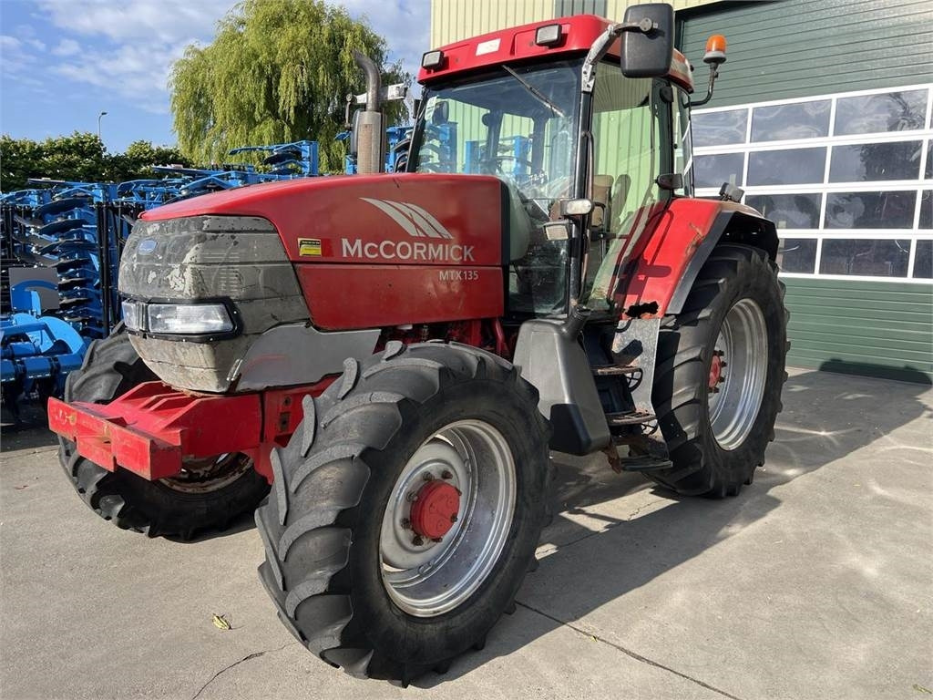McCormick MTX135 - Traktor: bild 1 McCormick MTX135 - Traktor: bild 1