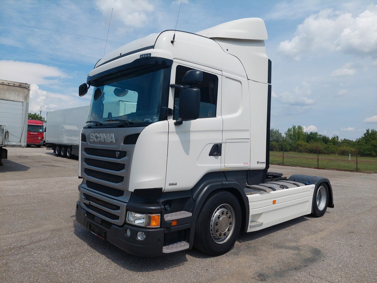 Scania R450 MEGA Retarder - Dragbil: bild 1 Scania R450 MEGA Retarder - Dragbil: bild 1