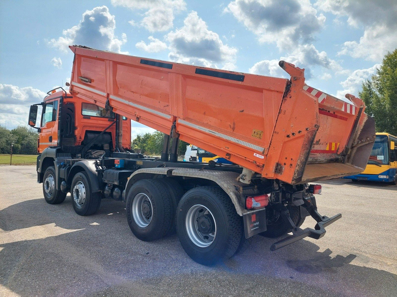 MAN TGS 35.480 8x4 BB Meiller Bordmatik - Tippbil lastbil: bild 3 MAN TGS 35.480 8x4 BB Meiller Bordmatik - Tippbil lastbil: bild 3