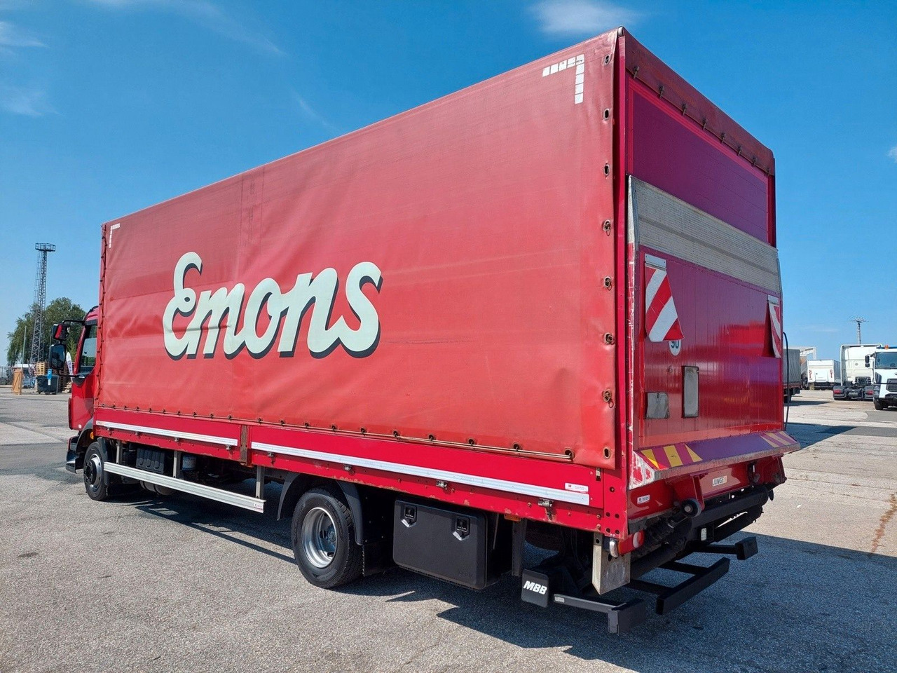 Volvo FL 210 BL 4x2 LBW - Kapellbil: bild 3 Volvo FL 210 BL 4x2 LBW - Kapellbil: bild 3