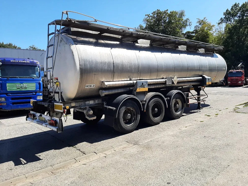 BSL 25000L INOX TANK - IDEAL FOR WATER/ENGRAIS LIQUIDE - 5 UNITS - Tanktrailer: bild 3 BSL 25000L INOX TANK - IDEAL FOR WATER/ENGRAIS LIQUIDE - 5 UNITS - Tanktrailer: bild 3
