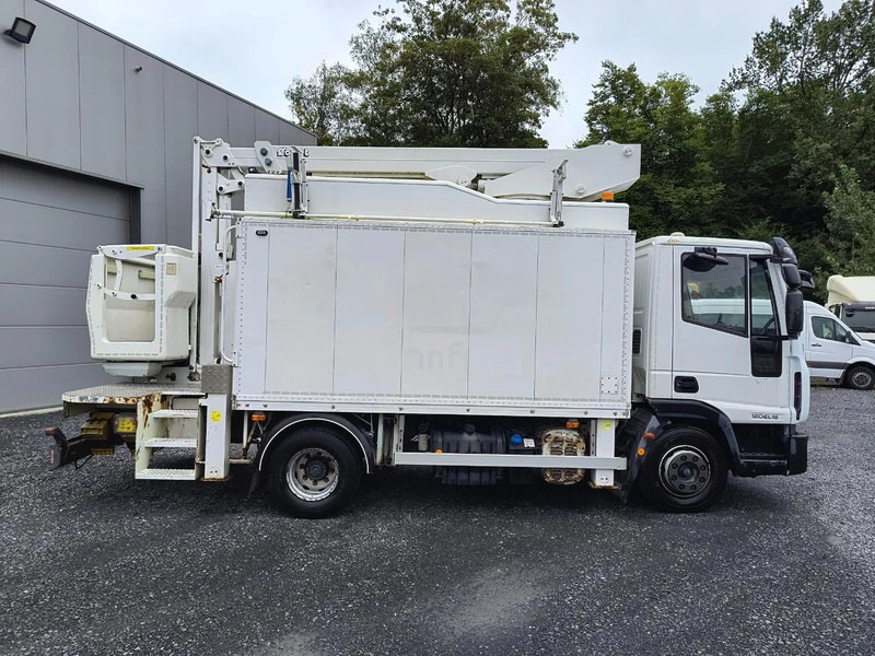 Iveco EuroCargo 120 120E18 + COMET 151TAL (15 m) - Lastbil: bild 3 Iveco EuroCargo 120 120E18 + COMET 151TAL (15 m) - Lastbil: bild 3