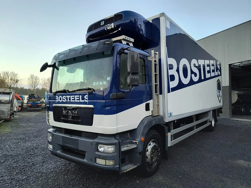 MAN TGM 18.250 2 COMPARTMENTS - 2000KG TAIL LIFT - PROBLEM COOLING UNIT - Kylbil lastbil: bild 1 MAN TGM 18.250 2 COMPARTMENTS - 2000KG TAIL LIFT - PROBLEM COOLING UNIT - Kylbil lastbil: bild 1