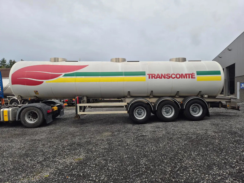Magyar INSULATED INOX TANK 26000L - 3 COMP - LEAF/LAMES - Tanktrailer: bild 2 Magyar INSULATED INOX TANK 26000L - 3 COMP - LEAF/LAMES - Tanktrailer: bild 2