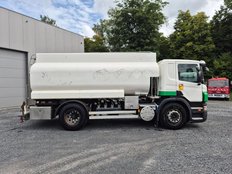 Scania P280 FUEL / CARBURANT 14000L - 5 COMP - RETARDER - Tankbil: bild 4 Scania P280 FUEL / CARBURANT 14000L - 5 COMP - RETARDER - Tankbil: bild 4