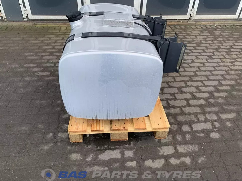 DAF - Bränsletank för Lastbil: bild 2 DAF - Bränsletank för Lastbil: bild 2
