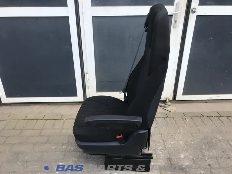 DAF XF106 - Säte för Lastbil: bild 2 DAF XF106 - Säte för Lastbil: bild 2