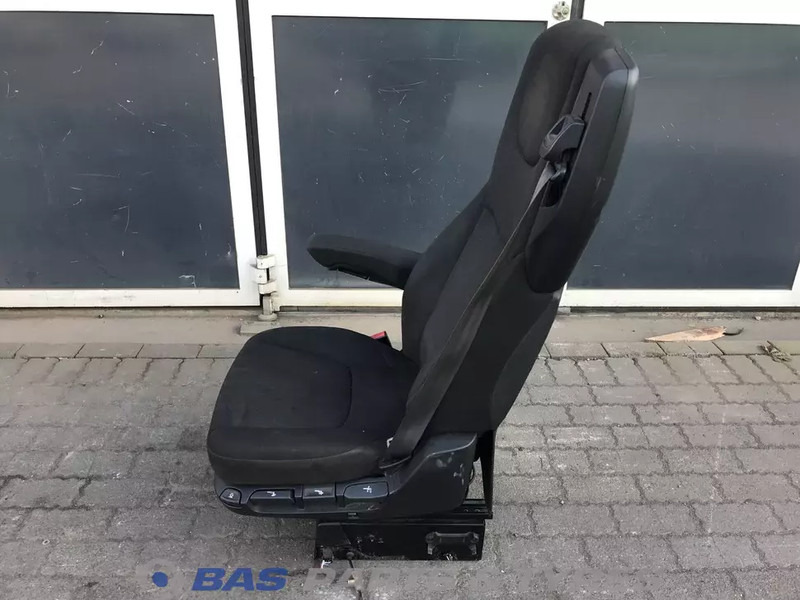 DAF XF106 - Säte för Lastbil: bild 2 DAF XF106 - Säte för Lastbil: bild 2