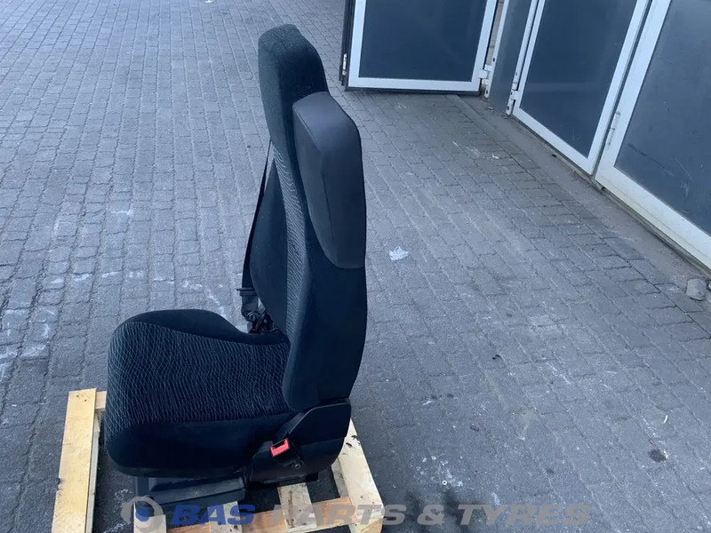 Mercedes-Benz Actros MP4 - Säte för Lastbil: bild 3 Mercedes-Benz Actros MP4 - Säte för Lastbil: bild 3