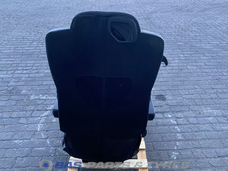 Mercedes-Benz Actros MP4 - Säte för Lastbil: bild 3 Mercedes-Benz Actros MP4 - Säte för Lastbil: bild 3