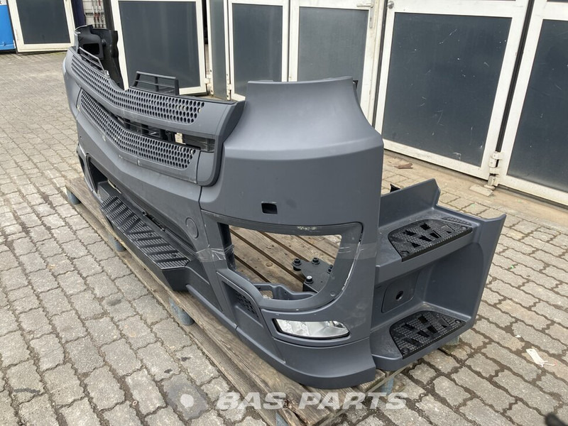 Mercedes-Benz Actros MP4 - Stötfångare för Lastbil: bild 2 Mercedes-Benz Actros MP4 - Stötfångare för Lastbil: bild 2