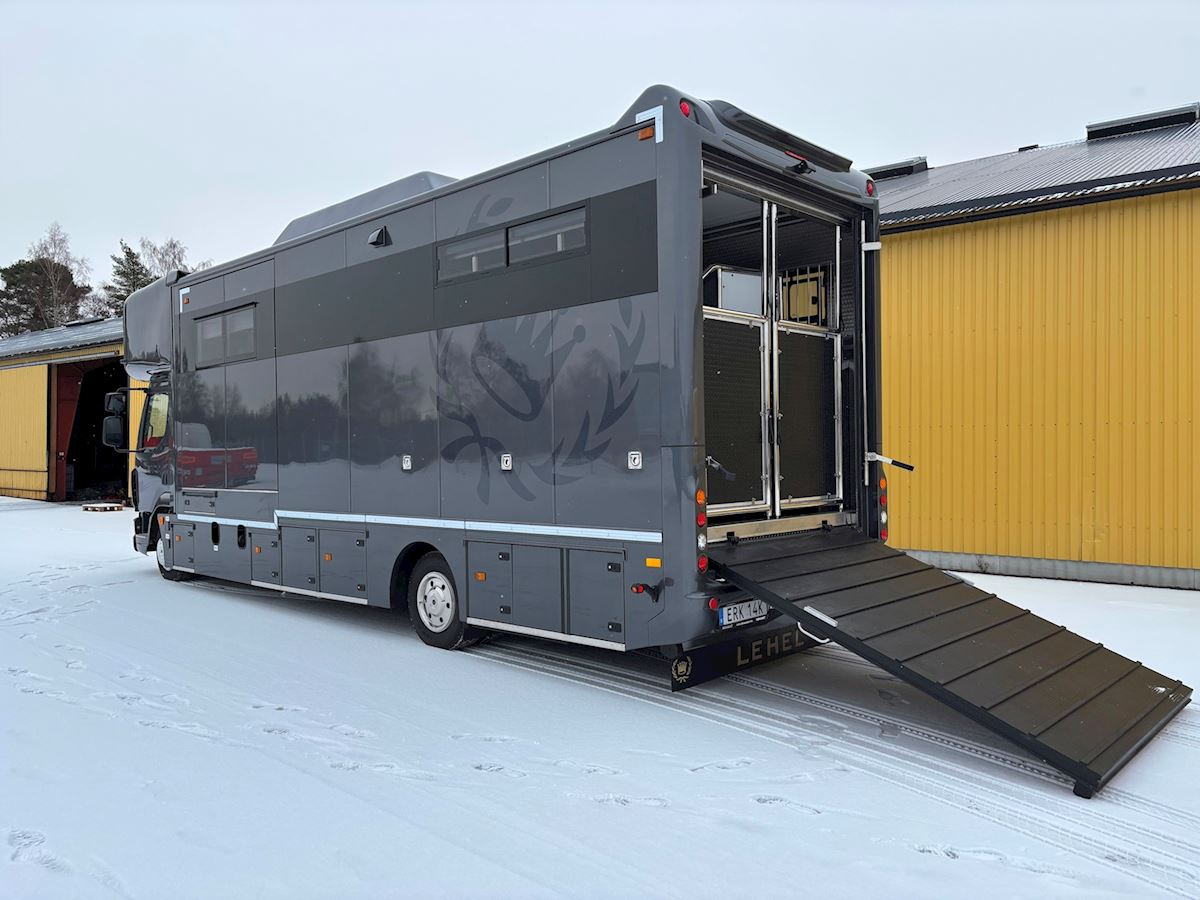 DAF Lehel horsebox 210 LF - Hästbuss: bild 3 DAF Lehel horsebox 210 LF - Hästbuss: bild 3