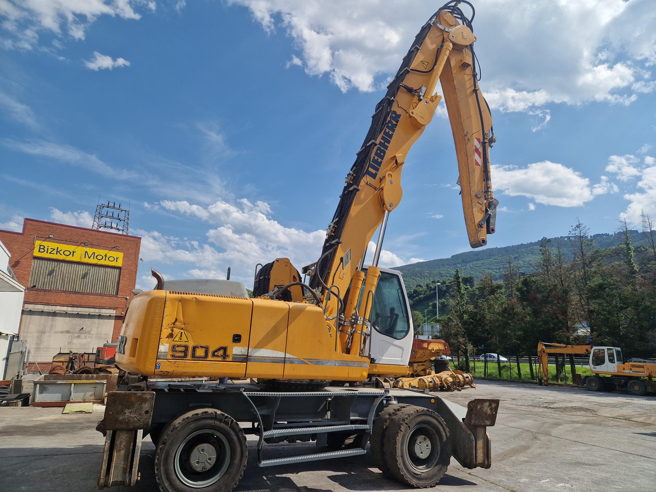 LIEBHERR A904C (2010) - Materialhanterare: bild 3 LIEBHERR A904C (2010) - Materialhanterare: bild 3
