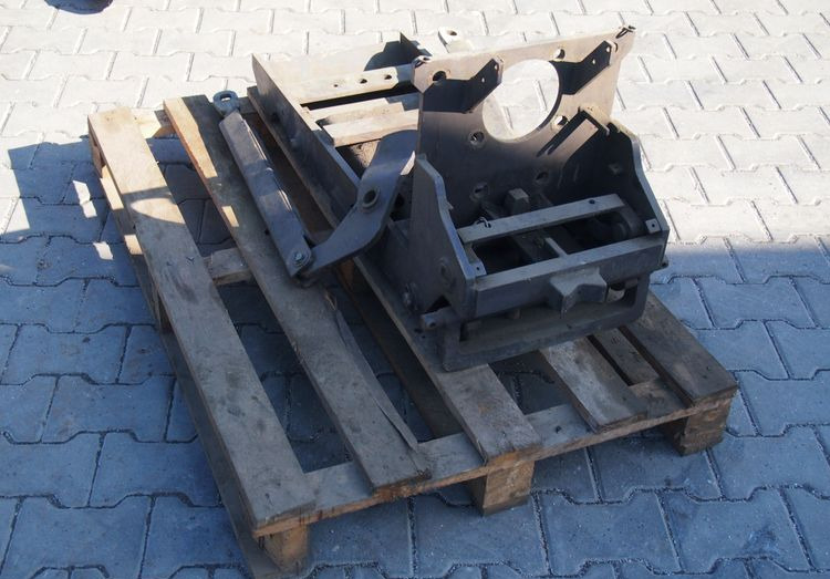 Zaczep Massey Ferguson 3000, 3100, 3600, 8100, 8200 2000 Zaczep dolny HITCH Massey Ferguson , CLAAS - Reservdelar för Lantbruksmaskiner: bild 4 Zaczep Massey Ferguson 3000, 3100, 3600, 8100, 8200 2000 Zaczep dolny HITCH Massey Ferguson , CLAAS - Reservdelar för Lantbruksmaskiner: bild 4