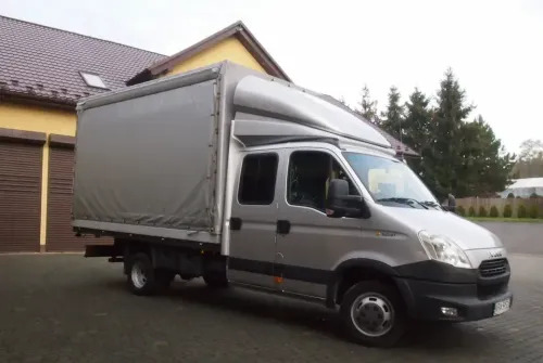 Samochód Iveco Daily 35c21 2012 DMC 3,5T DOKA dubel kabina - Transportbil med kapell, Dubbelhytt transportbil: bild 1 Samochód Iveco Daily 35c21 2012 DMC 3,5T DOKA dubel kabina - Transportbil med kapell, Dubbelhytt transportbil: bild 1