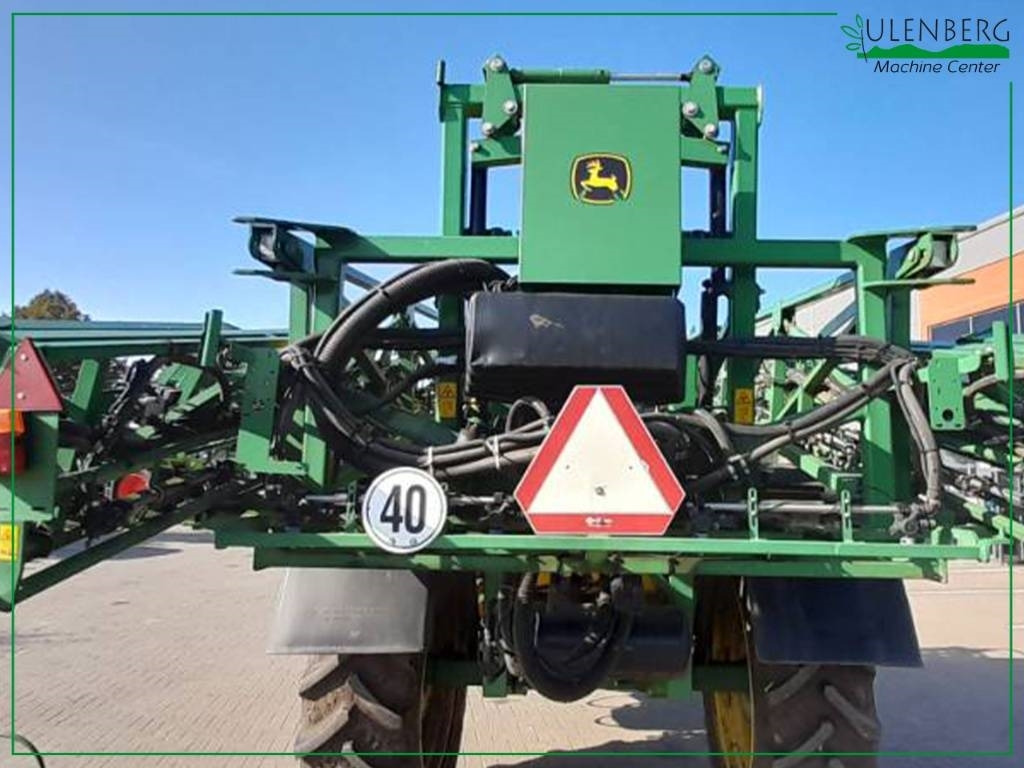 John Deere M 740 - Bogserad spruta: bild 2 John Deere M 740 - Bogserad spruta: bild 2