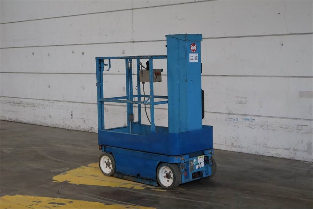 SkyJack SJ16 - Pelarlift: bild 2 SkyJack SJ16 - Pelarlift: bild 2