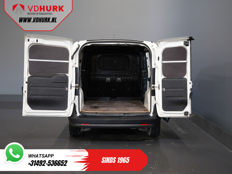 Fiat Dobló Cargo 1.3 MJ BPM VRIJ! 3x Voorraad NL Auto/ Airco/ Bluetooth/ Betimmering - Små skåpbil: bild 5 Fiat Dobló Cargo 1.3 MJ BPM VRIJ! 3x Voorraad NL Auto/ Airco/ Bluetooth/ Betimmering - Små skåpbil: bild 5