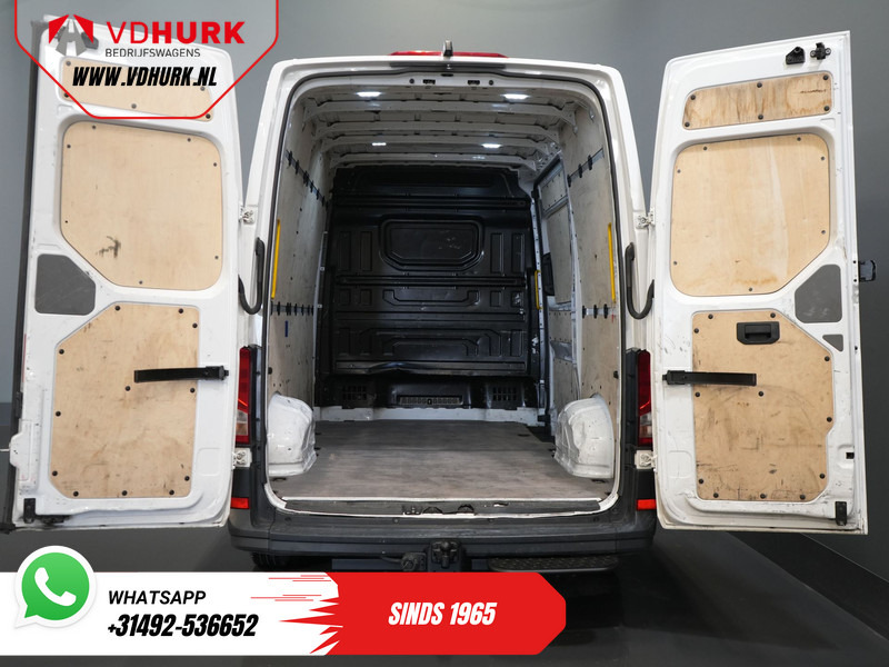 MAN TGE 3.140 140 pk 2.0 TDI DSG Aut. L3H3 EXPORT ONLY 270Gr.Deuren/ Gev.Stoel/ Navi/ Carplay/ Camera/ Cruise/ Trekhaak/ Airco - Skåpbil: bild 5 MAN TGE 3.140 140 pk 2.0 TDI DSG Aut. L3H3 EXPORT ONLY 270Gr.Deuren/ Gev.Stoel/ Navi/ Carplay/ Camera/ Cruise/ Trekhaak/ Airco - Skåpbil: bild 5