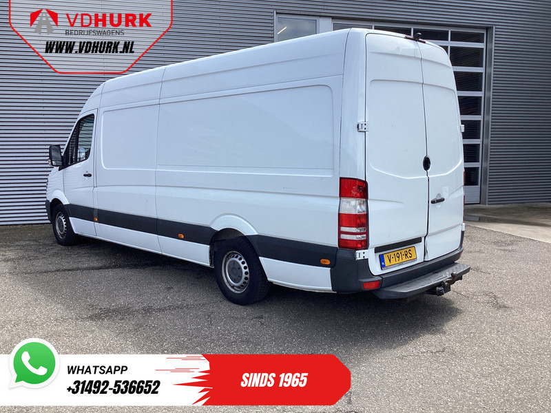 Mercedes-Benz Sprinter 313 2.2 CDI L3H2 EXPORT ONLY Airco/ Cruise/ Camera/ Carplay/ Trekhaak - Skåpbil: bild 2 Mercedes-Benz Sprinter 313 2.2 CDI L3H2 EXPORT ONLY Airco/ Cruise/ Camera/ Carplay/ Trekhaak - Skåpbil: bild 2