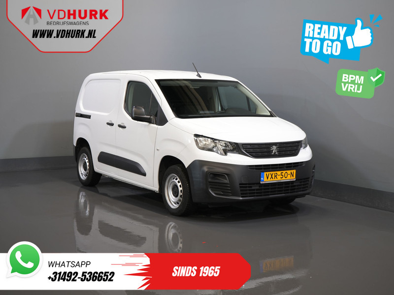 Peugeot Partner 1.5 HDi 100 pk BPM VRIJ Ready2Go 3Pers./ Carplay/ Airco/ Cruise/ Camera/ PDC - Små skåpbil: bild 1 Peugeot Partner 1.5 HDi 100 pk BPM VRIJ Ready2Go 3Pers./ Carplay/ Airco/ Cruise/ Camera/ PDC - Små skåpbil: bild 1