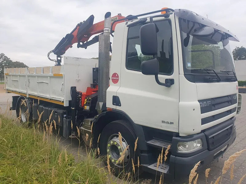 DAF CF 75.310 - Kranbil: bild 2 DAF CF 75.310 - Kranbil: bild 2