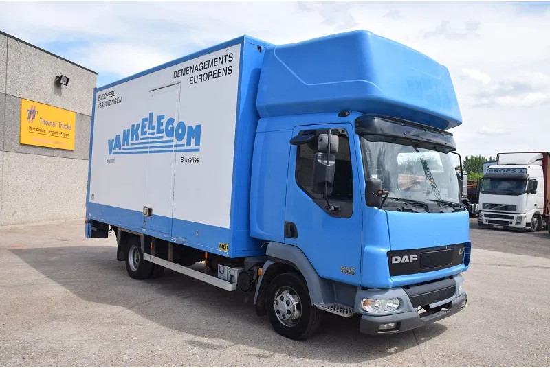 DAF LF 220 LF45 220 - Lastbil med skåp: bild 4 DAF LF 220 LF45 220 - Lastbil med skåp: bild 4