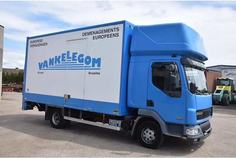 DAF LF 220 LF45 220 - Lastbil med skåp: bild 5 DAF LF 220 LF45 220 - Lastbil med skåp: bild 5