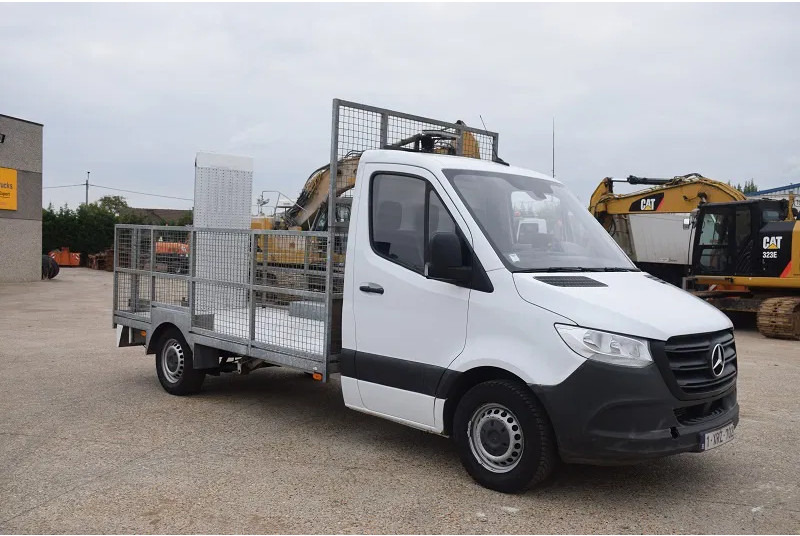 Mercedes-Benz Sprinter 316 - Transportbil med flak: bild 4 Mercedes-Benz Sprinter 316 - Transportbil med flak: bild 4