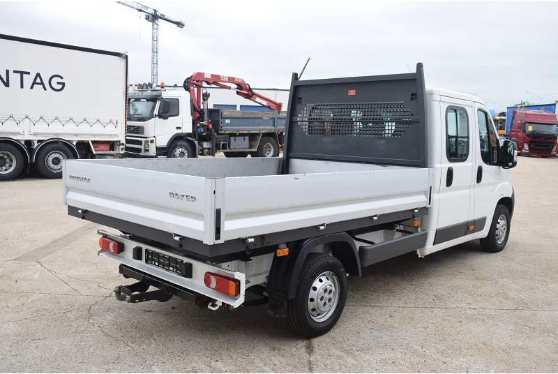 Peugeot Boxer 2.2 L -130 pk - - Transportbil med flak, Dubbelhytt transportbil: bild 5 Peugeot Boxer 2.2 L -130 pk - - Transportbil med flak, Dubbelhytt transportbil: bild 5