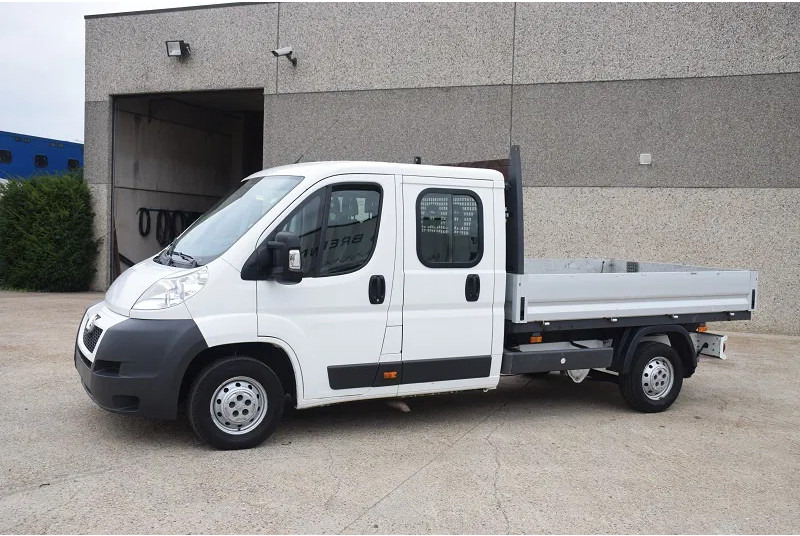 Peugeot Boxer 2.2 L -130 pk - - Transportbil med flak, Dubbelhytt transportbil: bild 3 Peugeot Boxer 2.2 L -130 pk - - Transportbil med flak, Dubbelhytt transportbil: bild 3