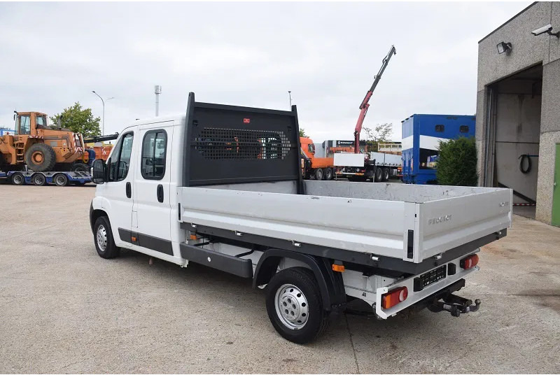 Peugeot Boxer 2.2 L -130 pk - - Transportbil med flak, Dubbelhytt transportbil: bild 4 Peugeot Boxer 2.2 L -130 pk - - Transportbil med flak, Dubbelhytt transportbil: bild 4