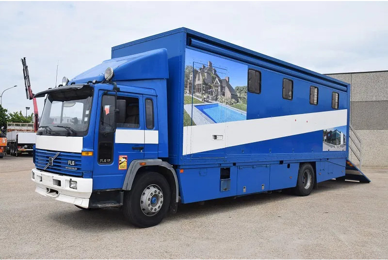 Volvo FL 250 - 19 ton ( 8 PAARDEN ) - Hästbuss: bild 5 Volvo FL 250 - 19 ton ( 8 PAARDEN ) - Hästbuss: bild 5