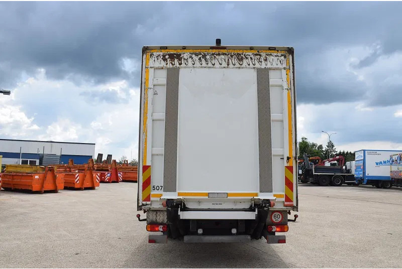 Volvo FL 250 - Lastbil med skåp: bild 5 Volvo FL 250 - Lastbil med skåp: bild 5