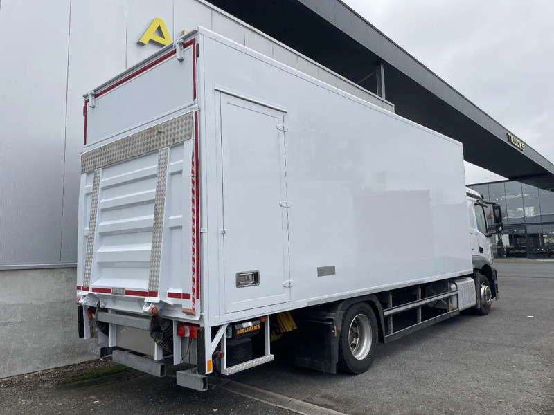 Mercedes-Benz Actros 1830 *Bluetooth*Airconditioning*Cruise control - Lastbil med skåp: bild 2 Mercedes-Benz Actros 1830 *Bluetooth*Airconditioning*Cruise control - Lastbil med skåp: bild 2