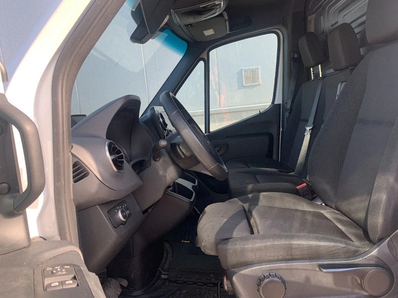 Mercedes-Benz Sprinter 317 CDI*RWD PRO*L2H2*Tempomat*360°Camera*Navi - Skåpbil: bild 3 Mercedes-Benz Sprinter 317 CDI*RWD PRO*L2H2*Tempomat*360°Camera*Navi - Skåpbil: bild 3