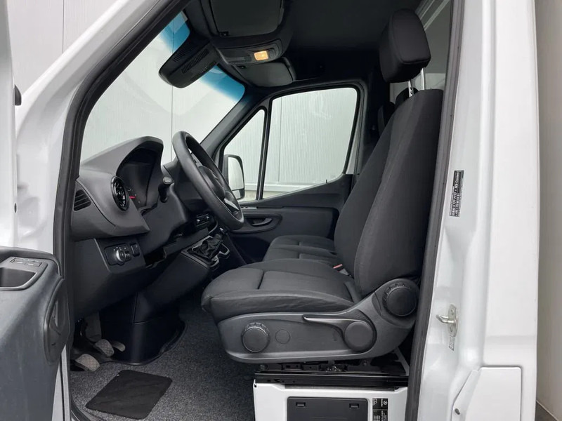 Mercedes-Benz Sprinter 514 *Airconditioning*Cruise control*Airbag bestuurder*Zijwindassistent - Volymskåp: bild 3 Mercedes-Benz Sprinter 514 *Airconditioning*Cruise control*Airbag bestuurder*Zijwindassistent - Volymskåp: bild 3
