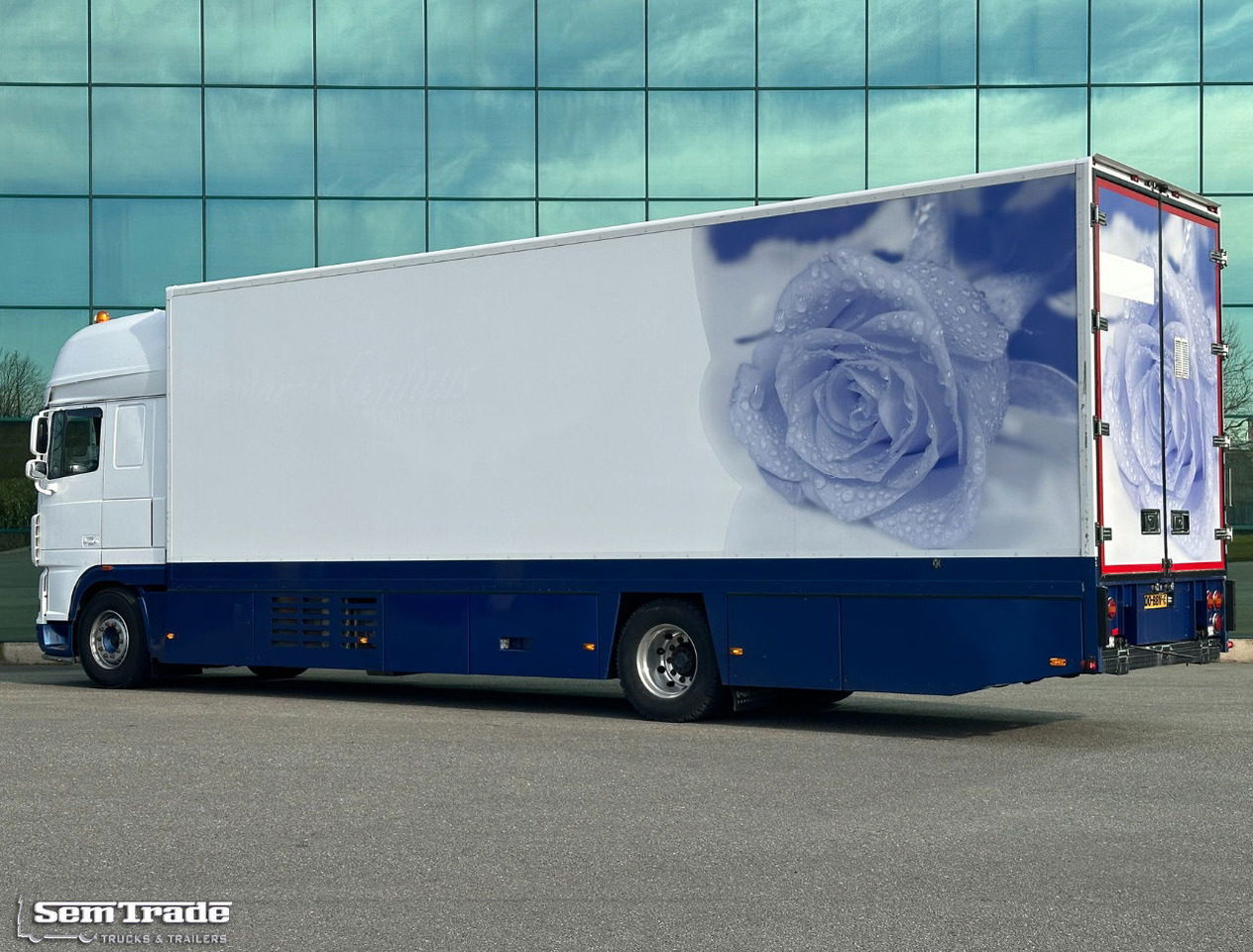 DAF XF 105.460 SSC 7 Karren BAK Bloemen Verkoop Koeling Klep Kachel - Kylbil lastbil: bild 3 DAF XF 105.460 SSC 7 Karren BAK Bloemen Verkoop Koeling Klep Kachel - Kylbil lastbil: bild 3