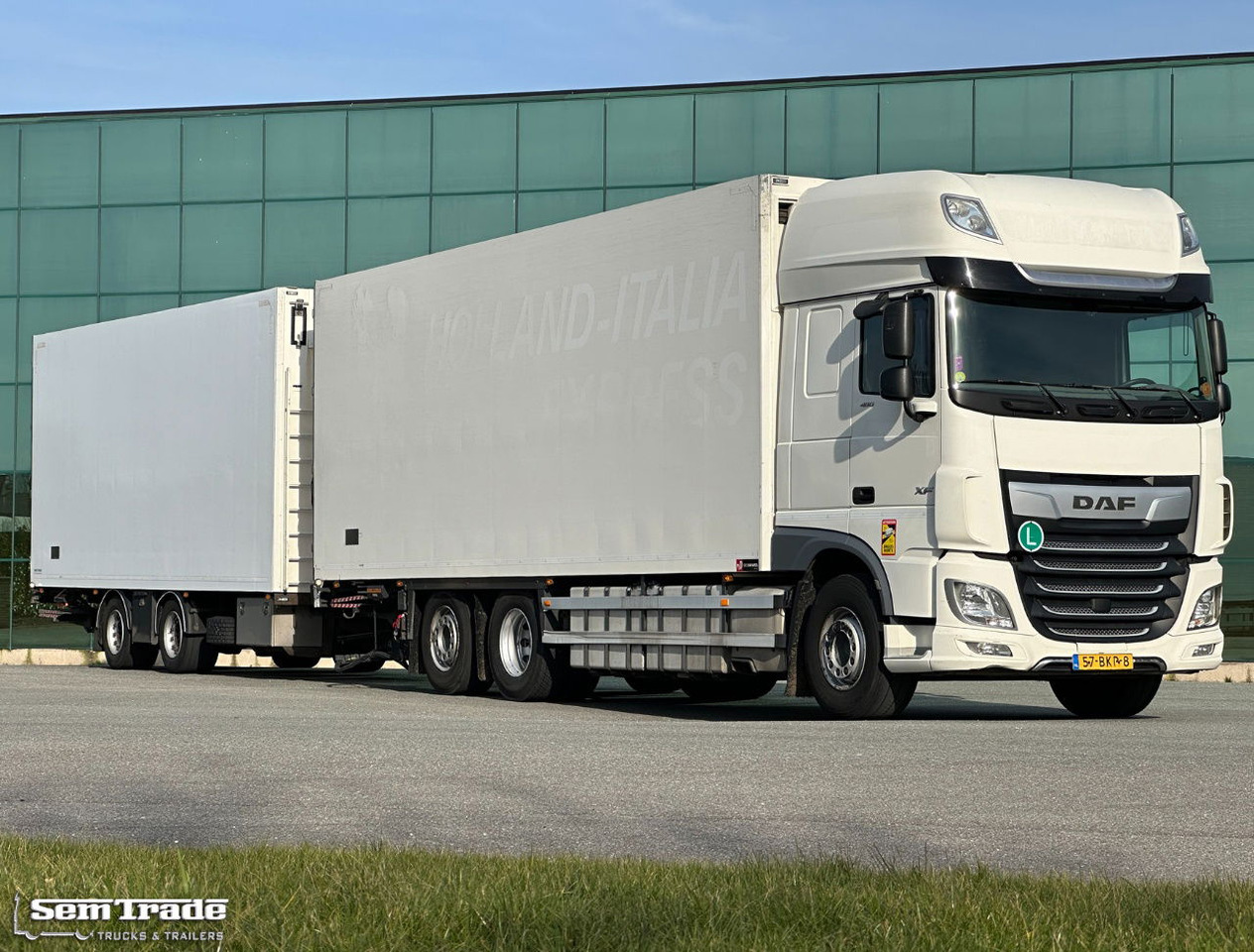 DAF XF 480 FAR SSC 6X2 50 CC Combi 2x Lift Carrier TRS Iceland TOP Condition NL - Kylbil lastbil: bild 1 DAF XF 480 FAR SSC 6X2 50 CC Combi 2x Lift Carrier TRS Iceland TOP Condition NL - Kylbil lastbil: bild 1