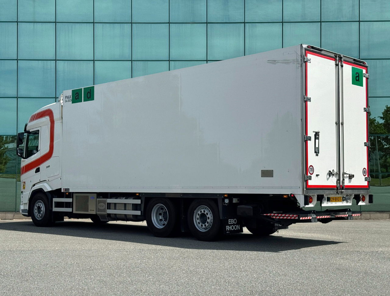 DAF XG 480 FAR 475.000 KM Carrier TRS Iceland 815 x 250 x 275 CM Inside Tail Lift NL Truck - Kylbil lastbil: bild 2 DAF XG 480 FAR 475.000 KM Carrier TRS Iceland 815 x 250 x 275 CM Inside Tail Lift NL Truck - Kylbil lastbil: bild 2