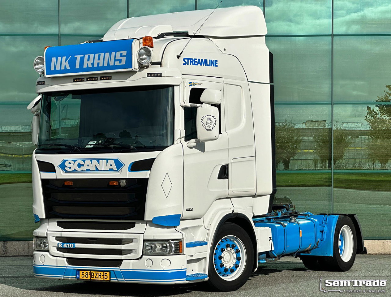 Scania R410 LOW Deck Retarder Full AIR 2x Tanks Park Cooling TOP Condition - Dragbil: bild 1 Scania R410 LOW Deck Retarder Full AIR 2x Tanks Park Cooling TOP Condition - Dragbil: bild 1