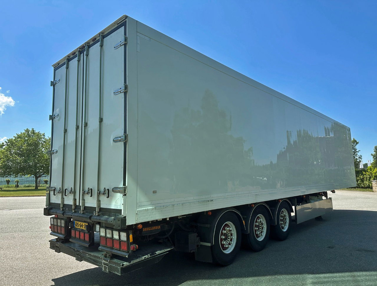 Ekeri 3-AS Multi Temp 1335 x 250 x 271 CM Inside Tail Lift - Kyl/ Frys semitrailer: bild 5 Ekeri 3-AS Multi Temp 1335 x 250 x 271 CM Inside Tail Lift - Kyl/ Frys semitrailer: bild 5