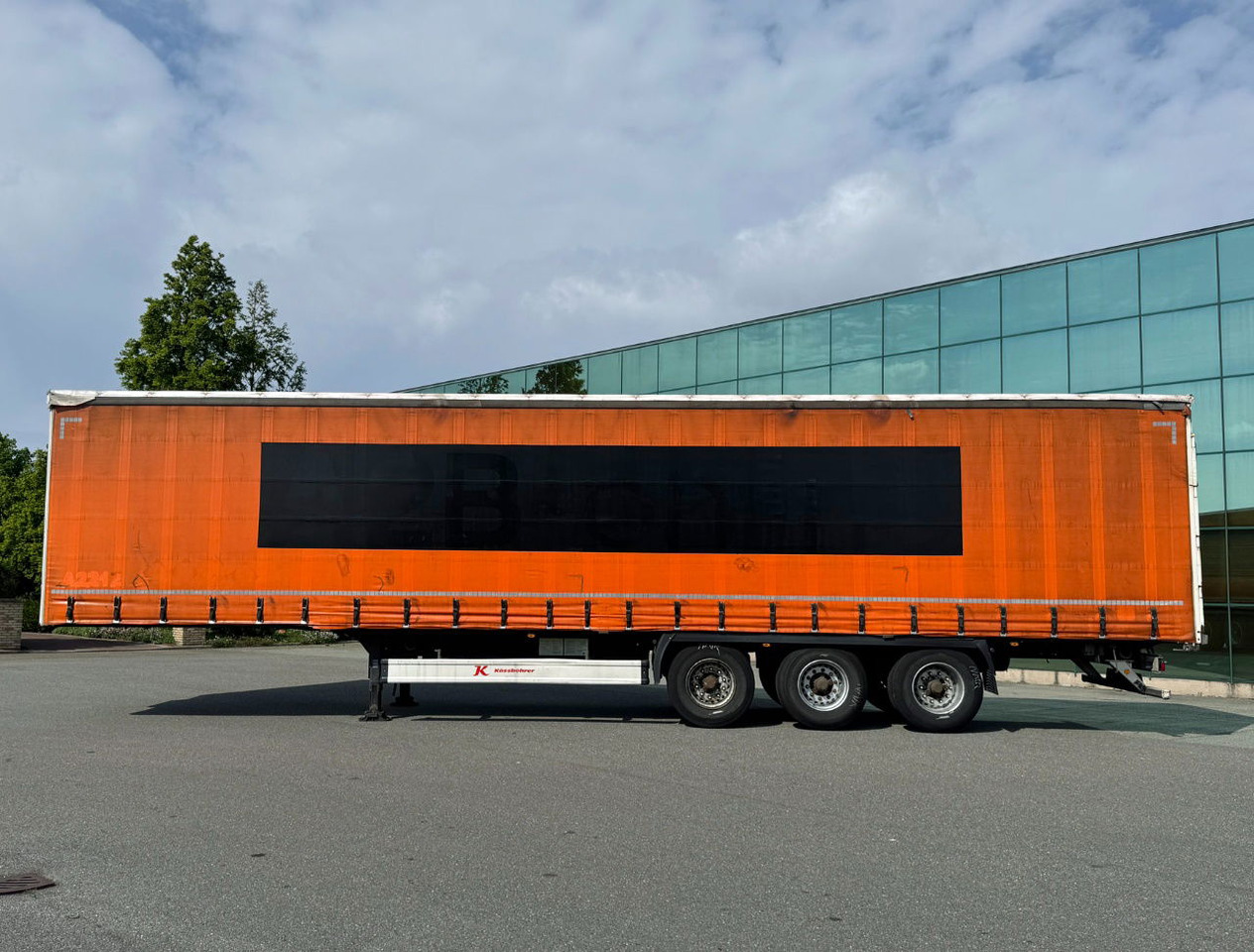 KAESSBOHRER Maxima Drum Brakes Sliding Roof NO Rust Galvanised Chassis TOP Condi - Kapelltrailer: bild 2 KAESSBOHRER Maxima Drum Brakes Sliding Roof NO Rust Galvanised Chassis TOP Condi - Kapelltrailer: bild 2
